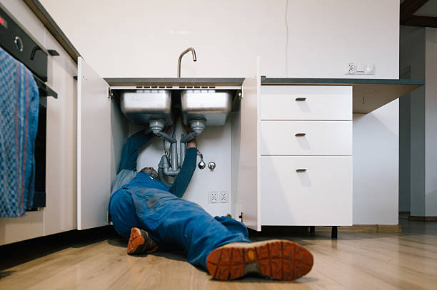 Professional Leak Detection technician working in Shakopee, MN